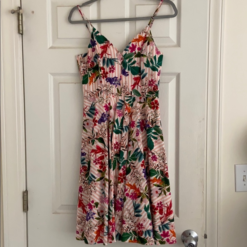 Gianni Bini Floral Pattern Dress